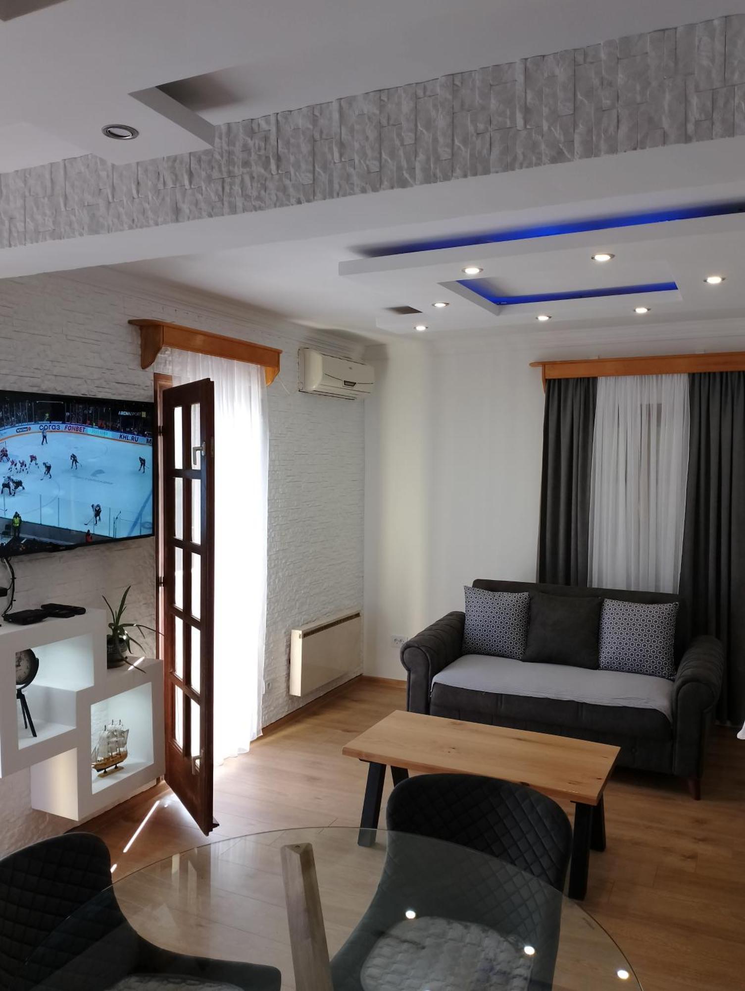 Apartment Ksenija Kotor Eksteriør bilde