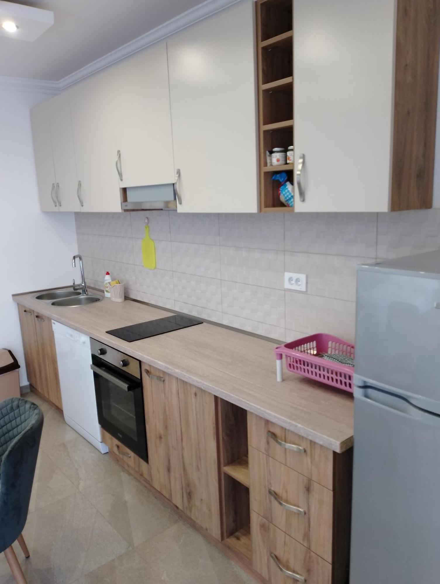 Apartment Ksenija Kotor Eksteriør bilde